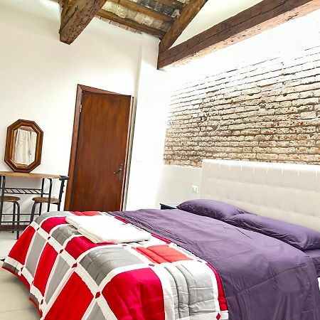 Venice Rainbow Apartments San Zaccaria Экстерьер фото