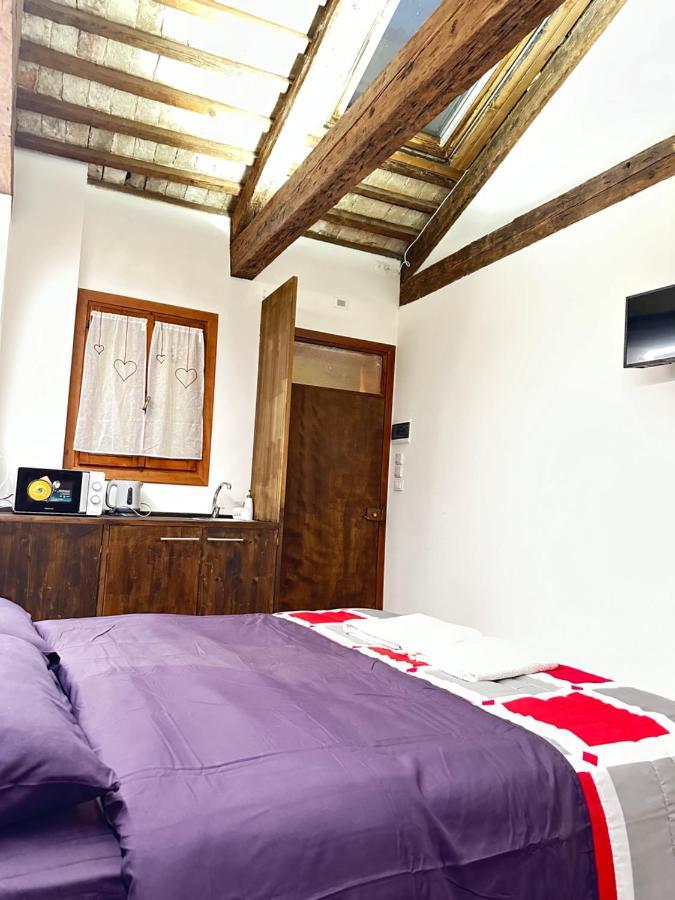 Venice Rainbow Apartments San Zaccaria Экстерьер фото